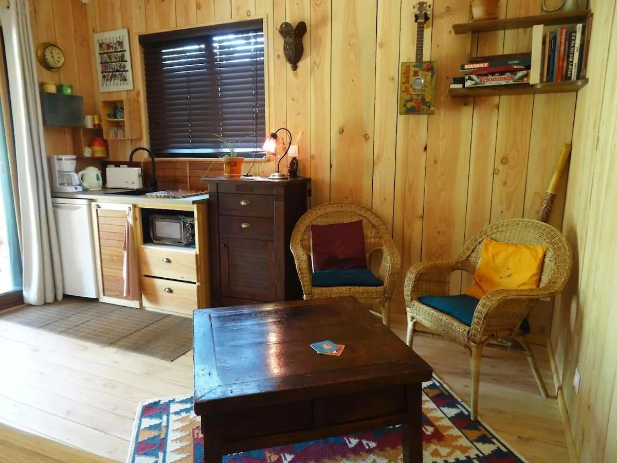 別荘 Gite Cosy Petit Canaillou Saint-André-de-Cruzières フランス